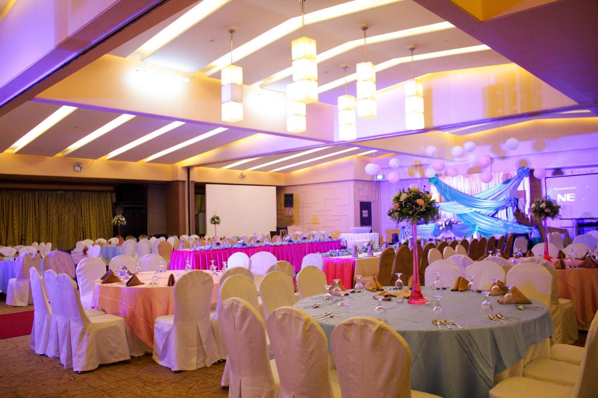 Manila Grand Opera Hotel Ngoại thất bức ảnh