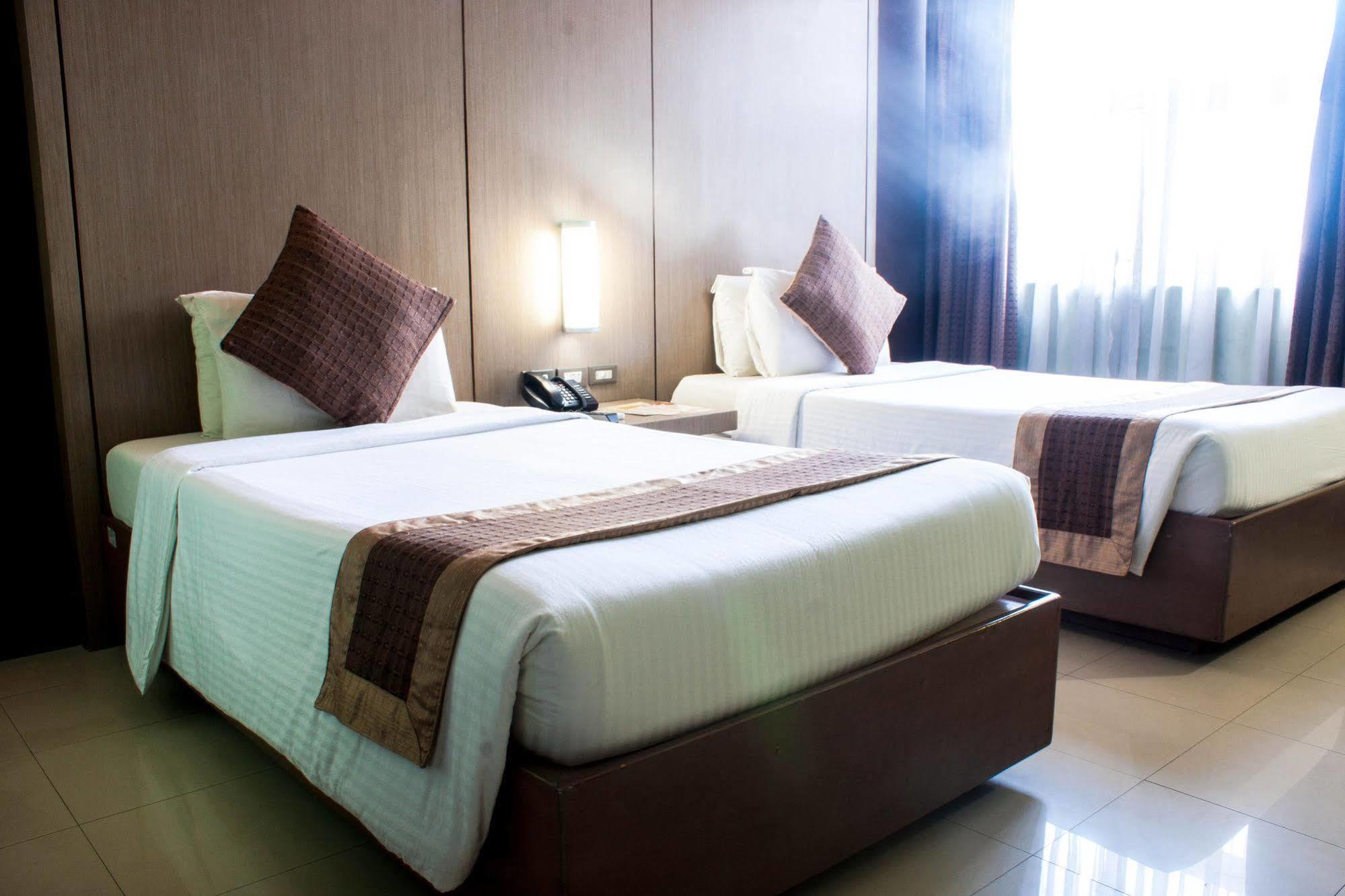 Manila Grand Opera Hotel Ngoại thất bức ảnh
